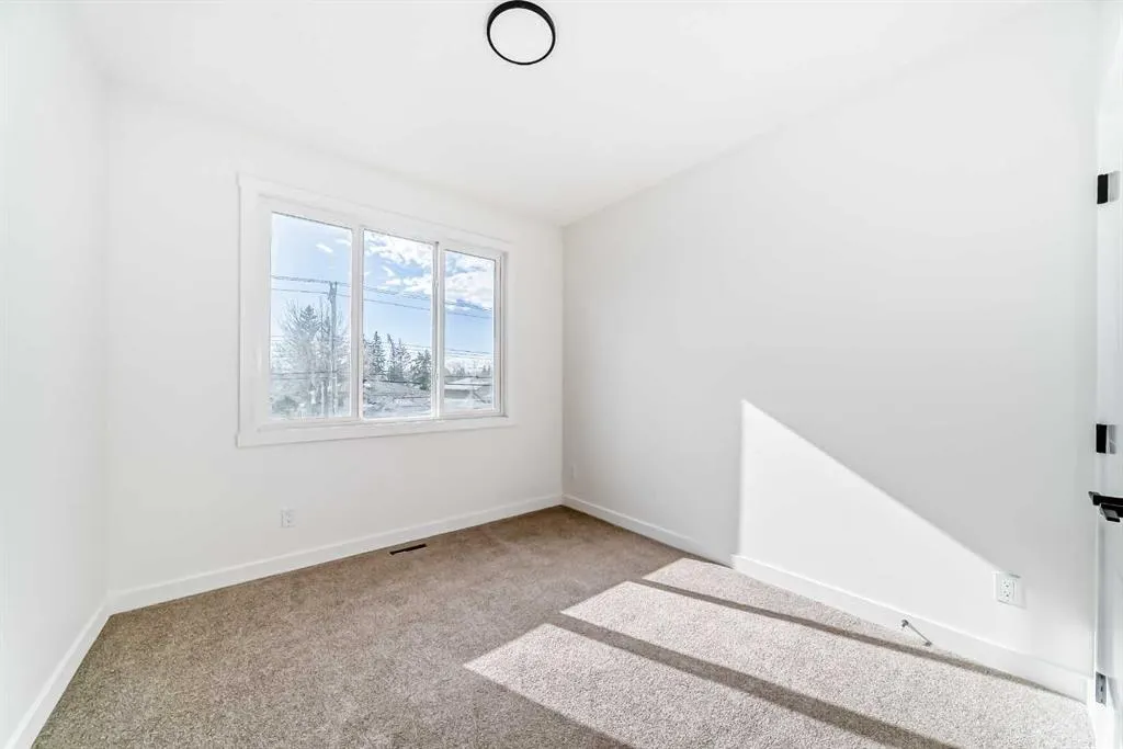 42 street SE, #2215