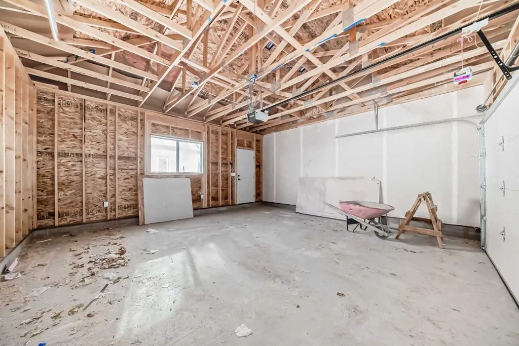 42 street SE, #2215