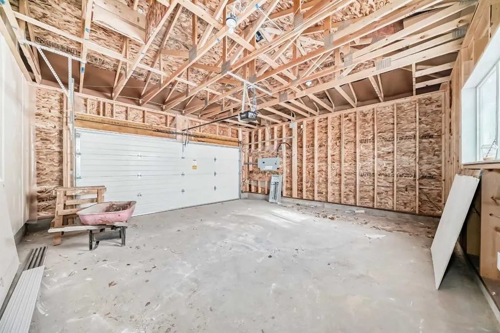42 street SE, #2215