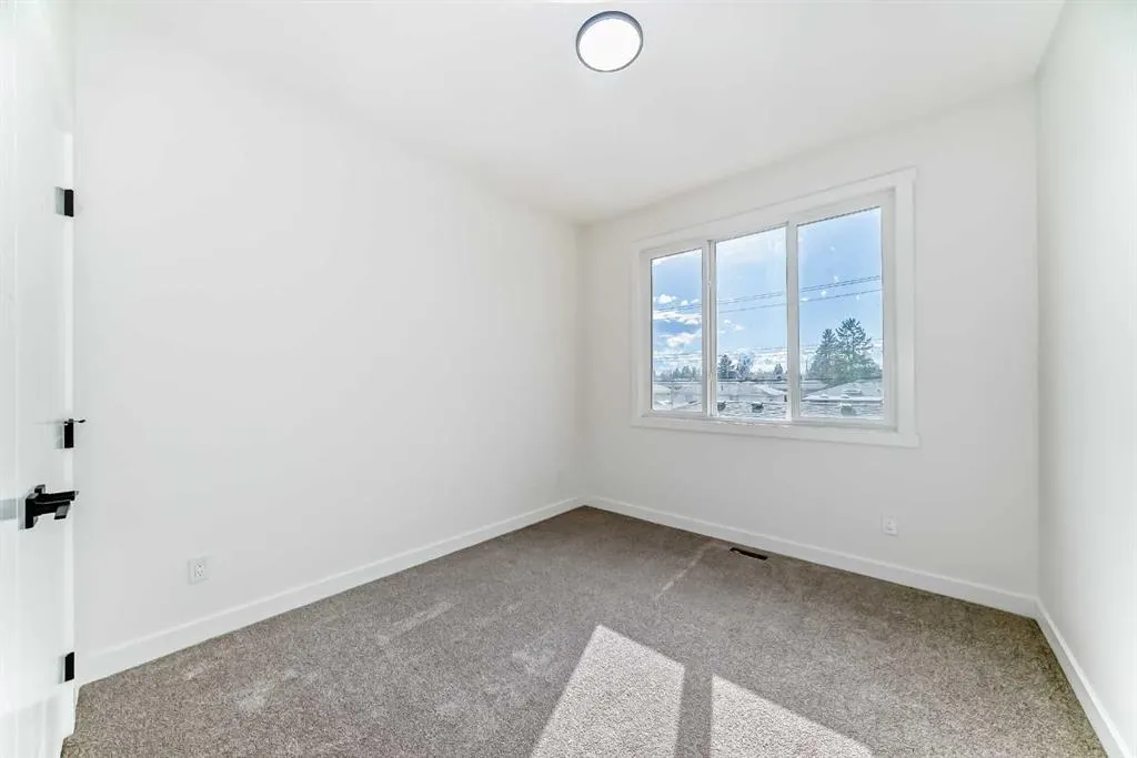 42 street SE, #2215