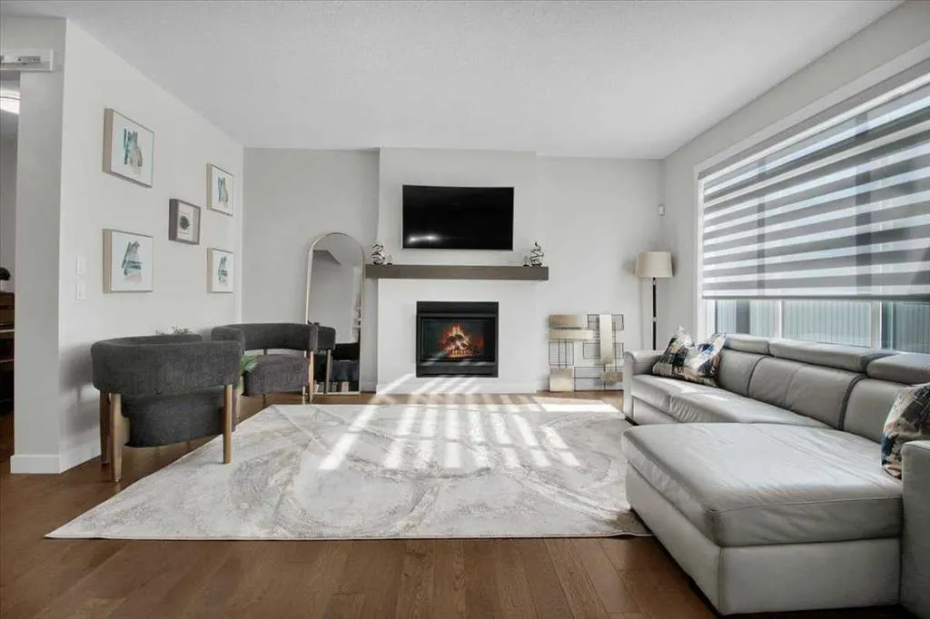12 West Grove Place SW
