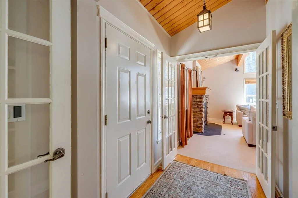 118 Mountain Lion Drive