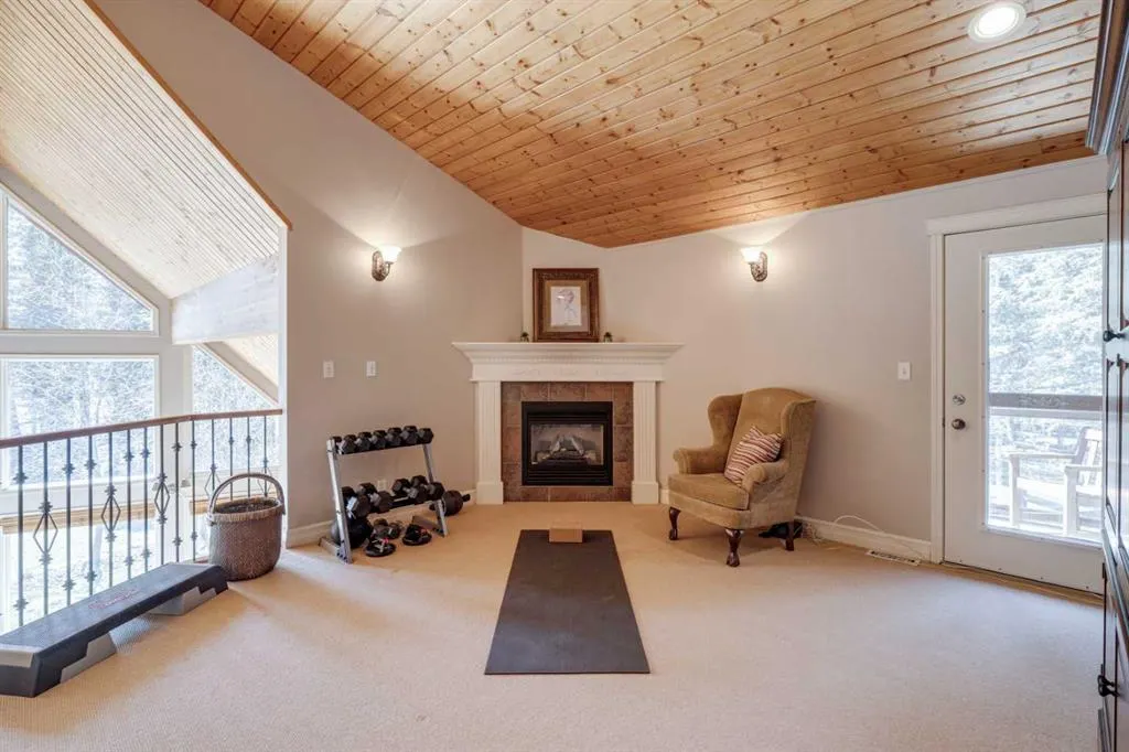 118 Mountain Lion Drive