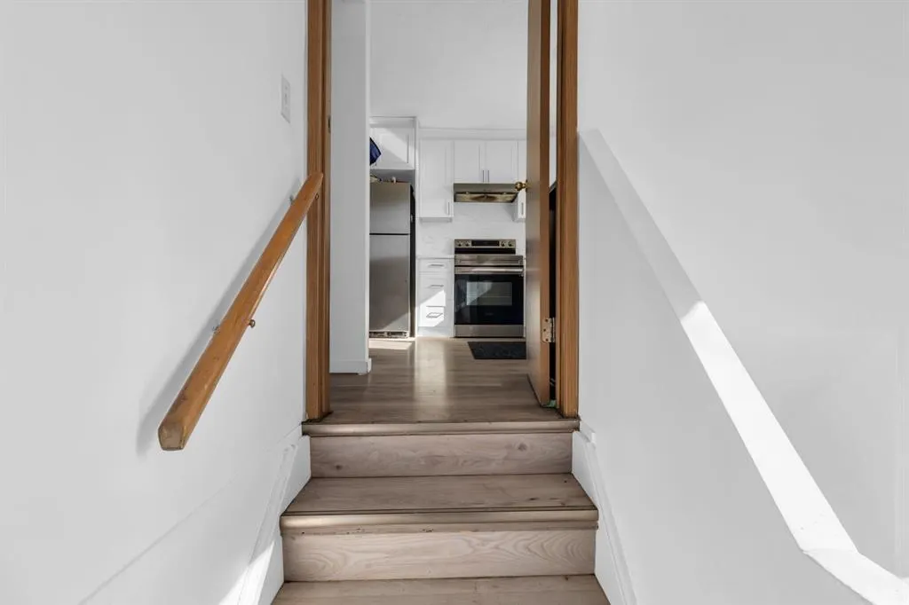 10 Radcliffe Crescent SE
