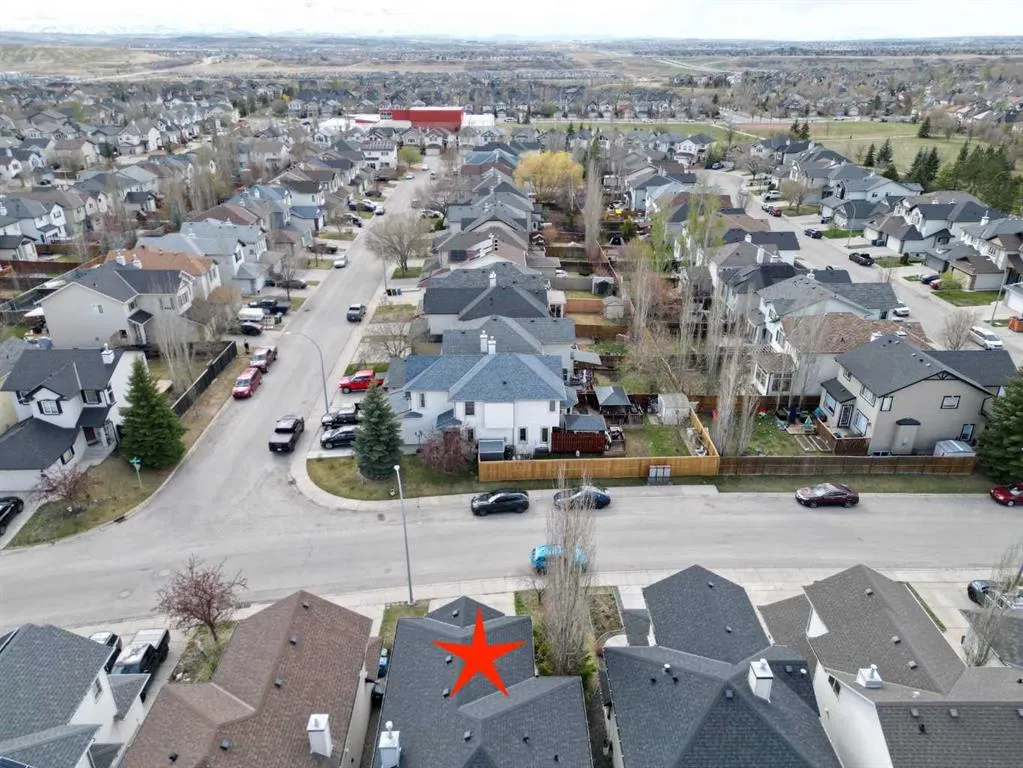 176 Cranwell Crescent SE