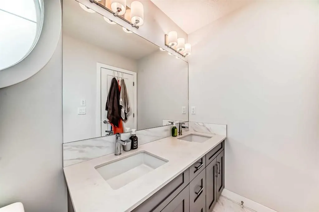 500 Auburn Meadows Common SE, #104