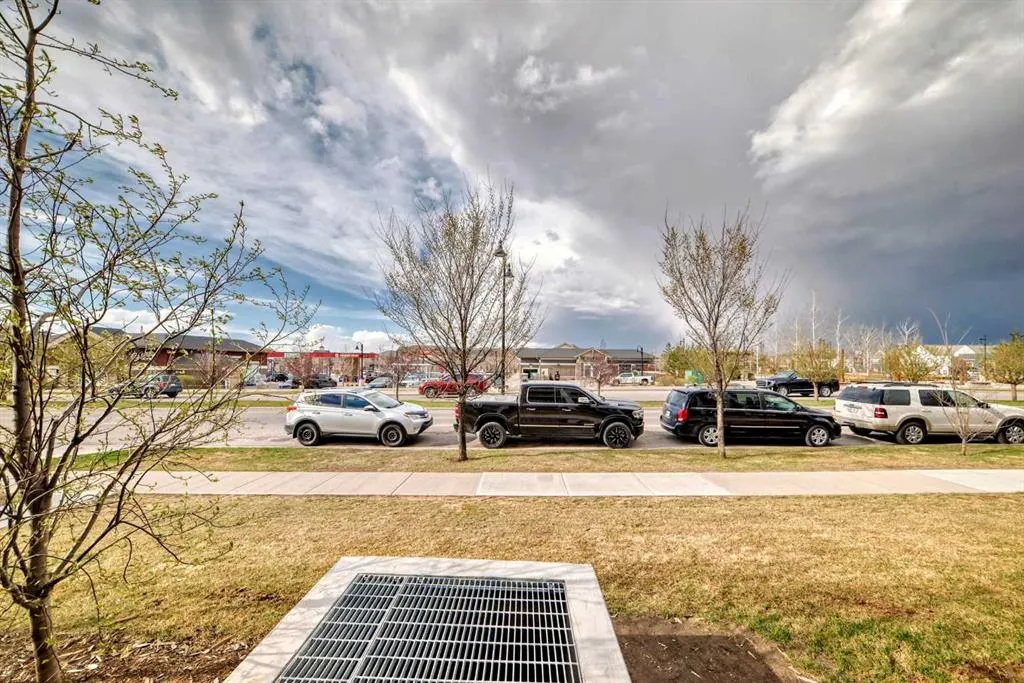 500 Auburn Meadows Common SE, #104