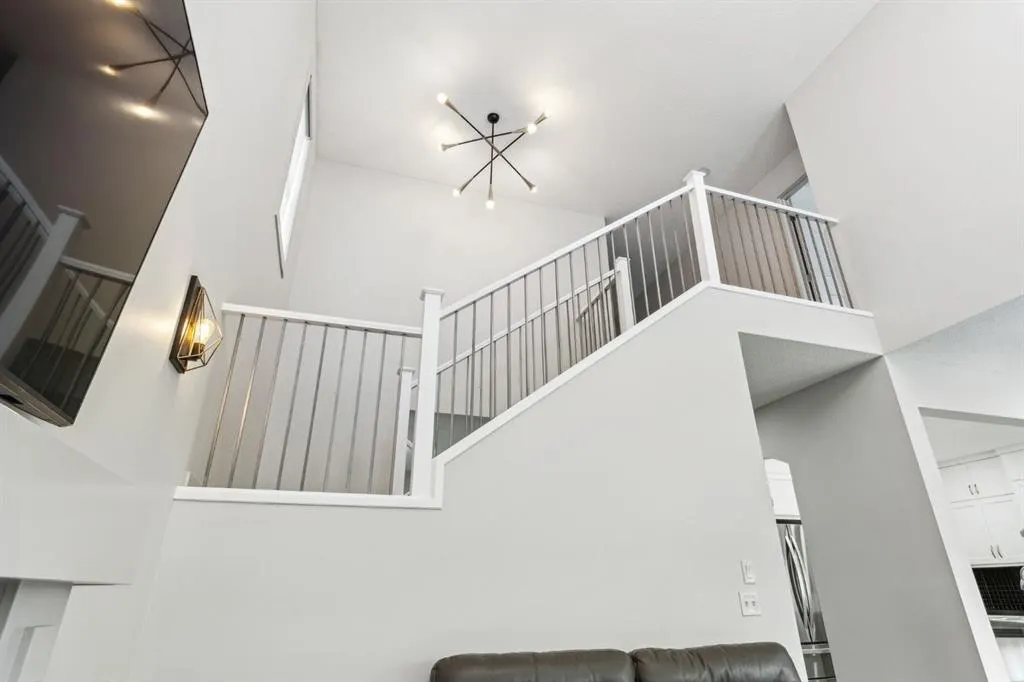 11 copper leaf Terrace SE