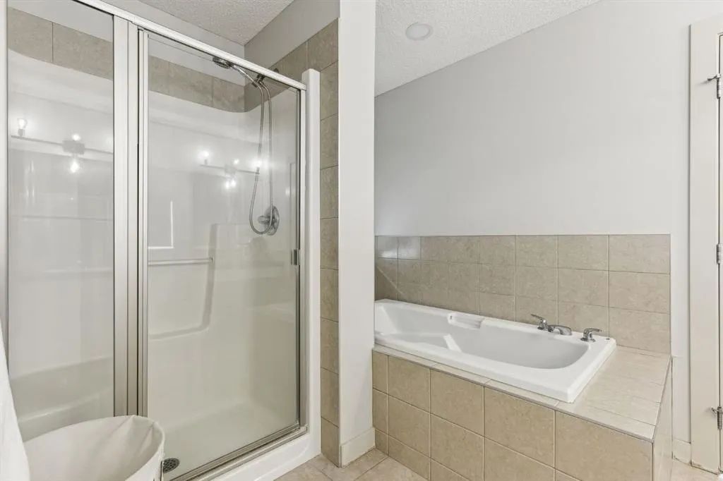 11 copper leaf Terrace SE