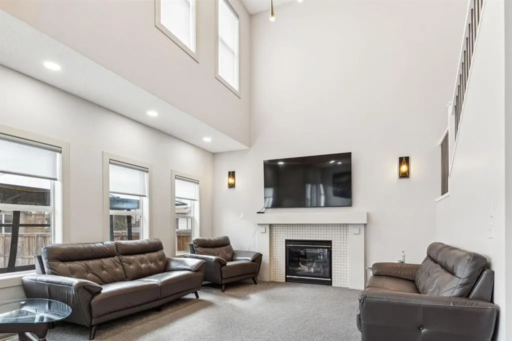 11 copper leaf Terrace SE