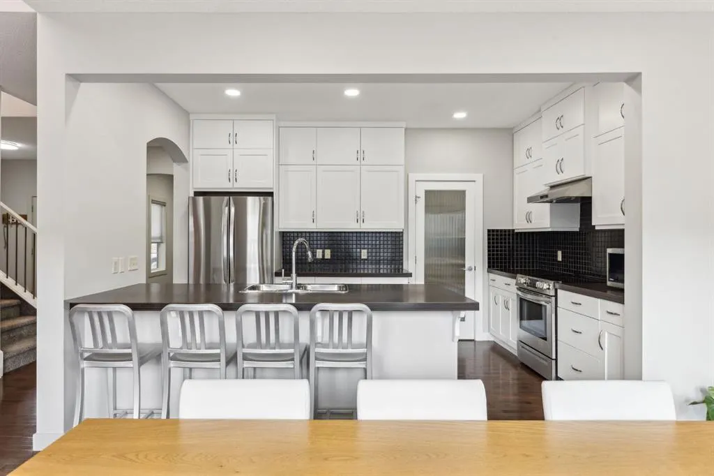 11 copper leaf Terrace SE