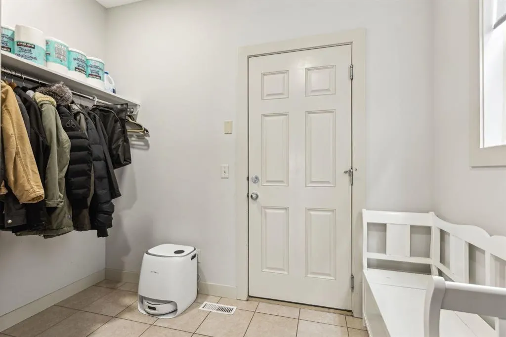 11 copper leaf Terrace SE