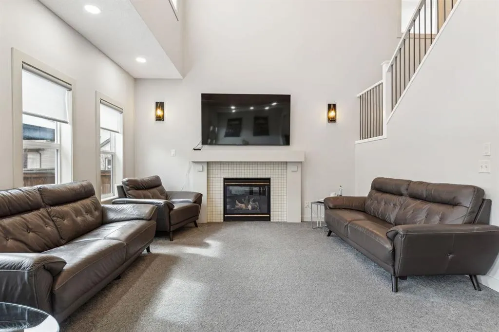 11 copper leaf Terrace SE