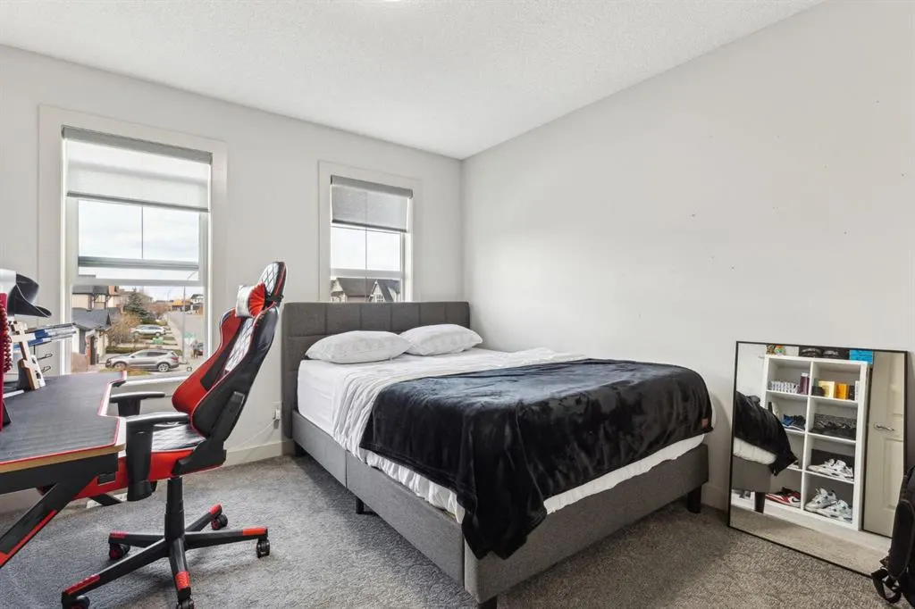 11 copper leaf Terrace SE