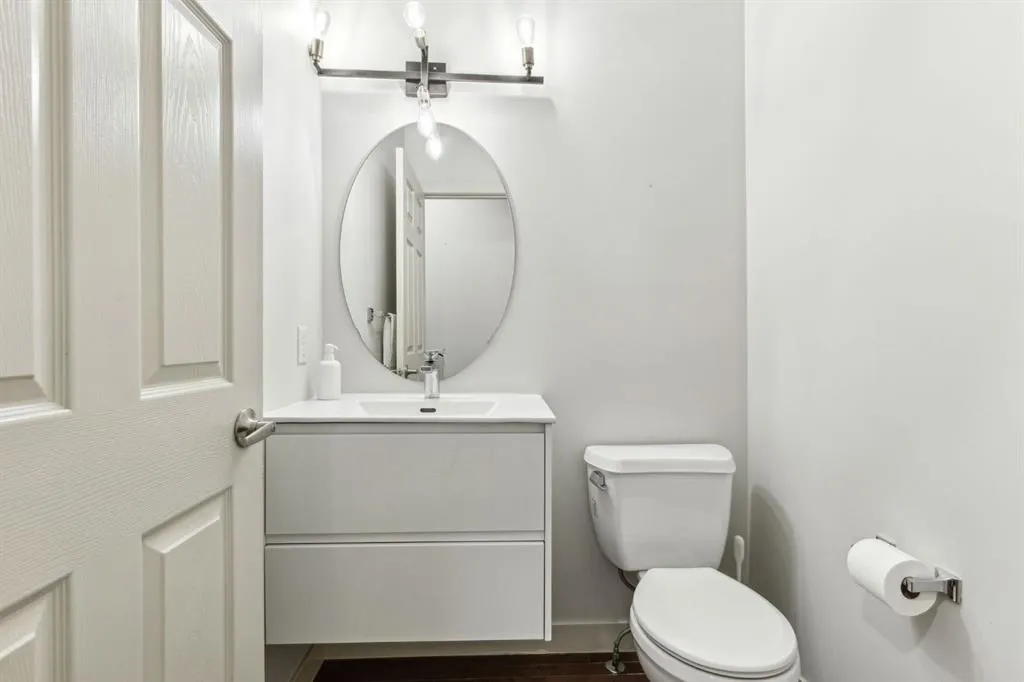 11 copper leaf Terrace SE