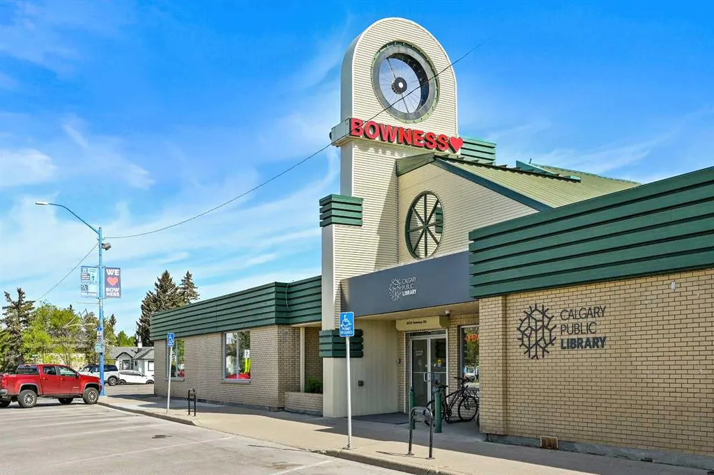 7344 & 7342 35 Avenue NW