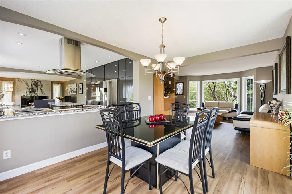 243121 16 Street E, #200
