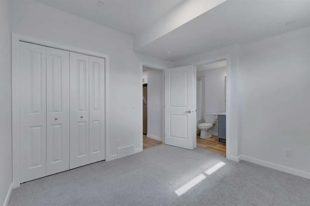 143 Herron Walk NE
