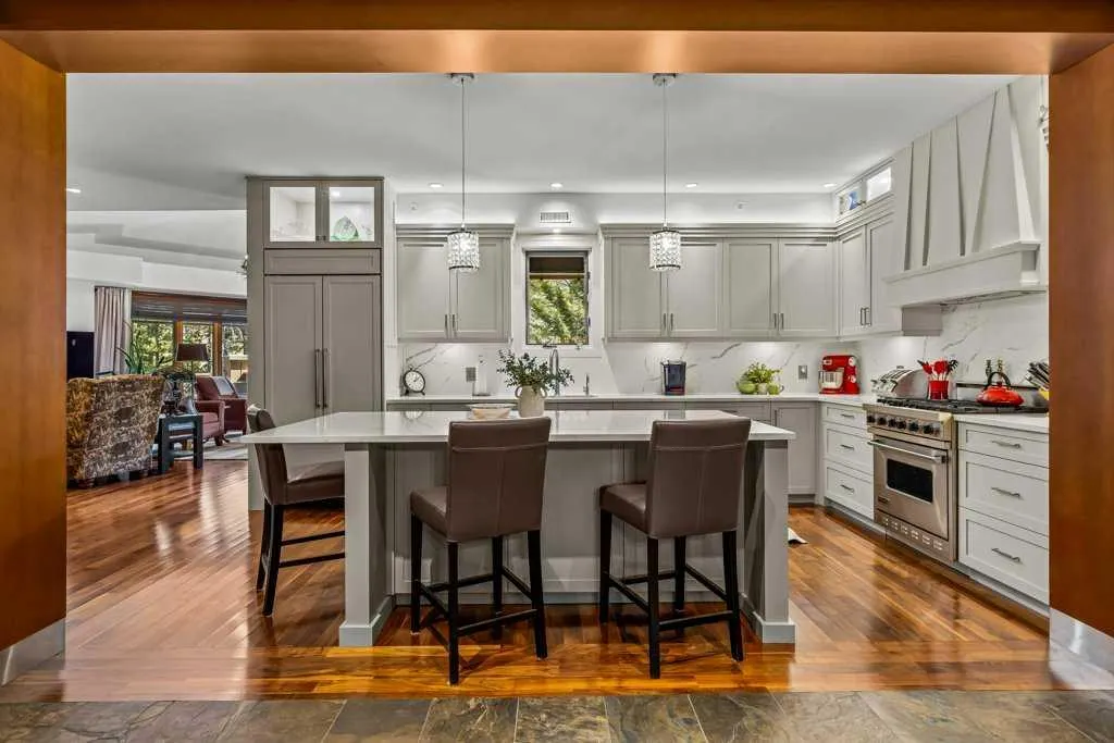 140 stone creek Road, #304