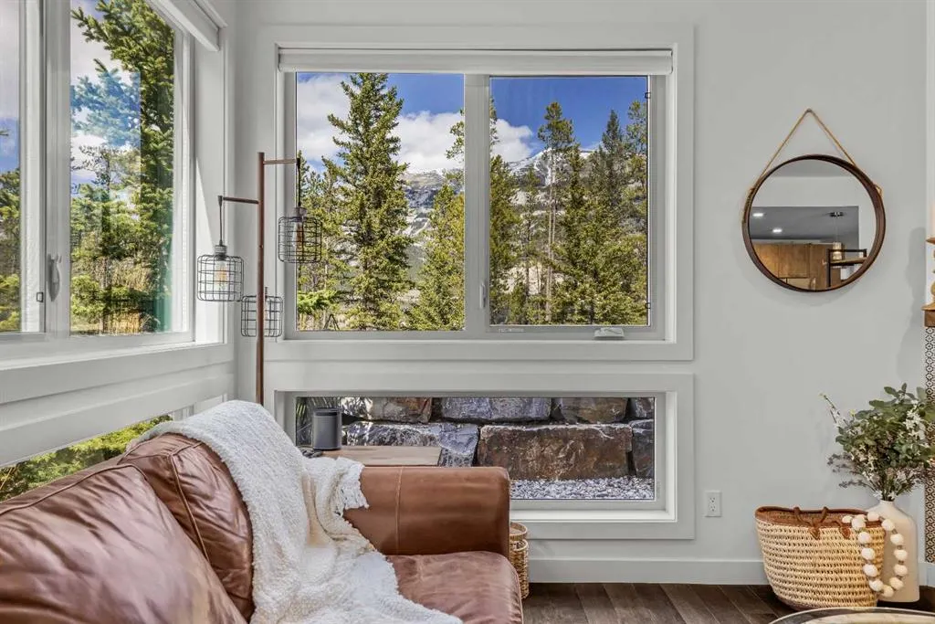 102 Stewart Creek Rise, #302