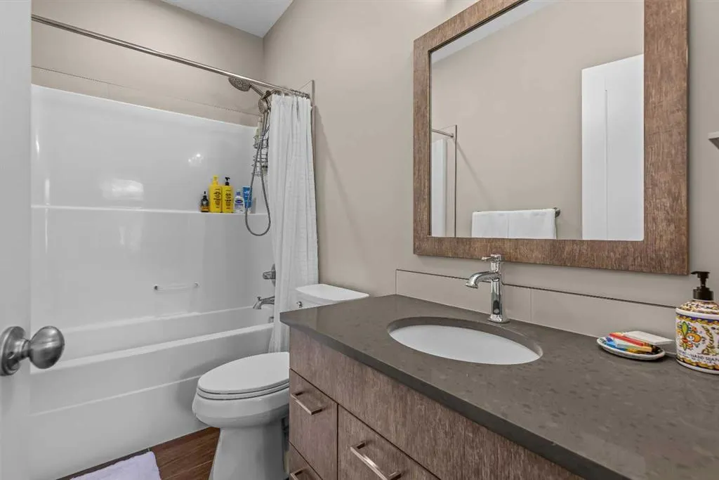 102 Stewart Creek Rise, #302
