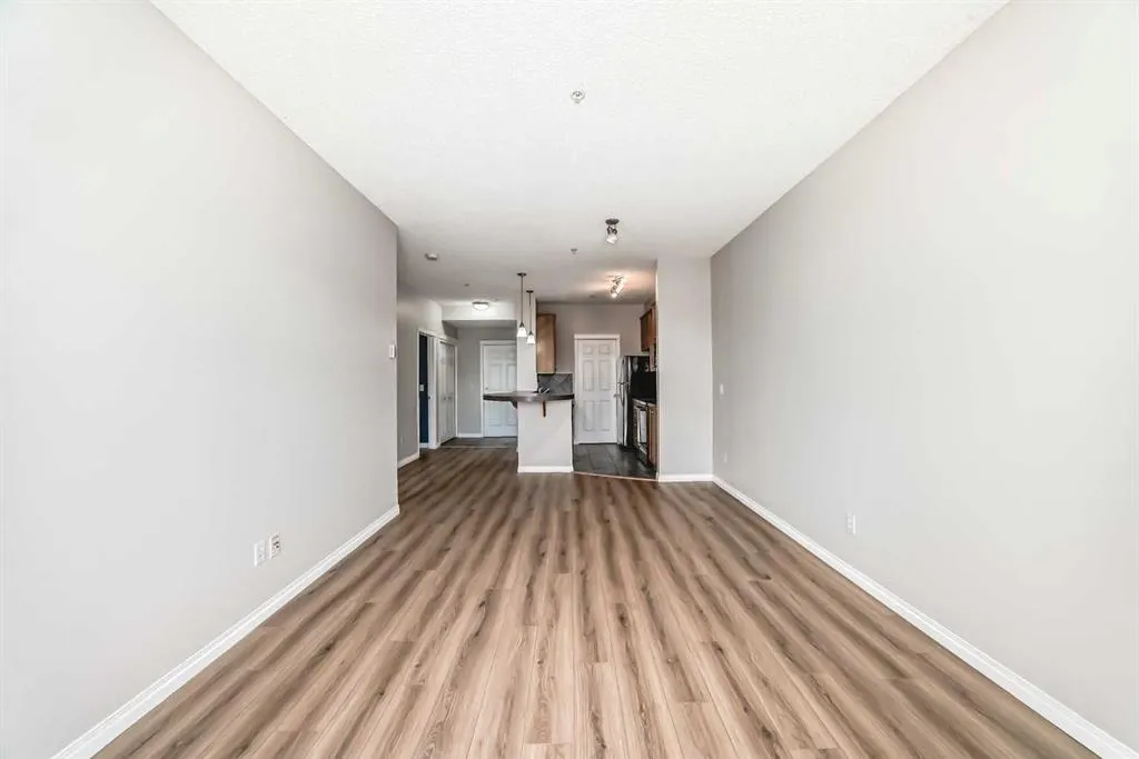 25 Prestwick Drive SE, #208