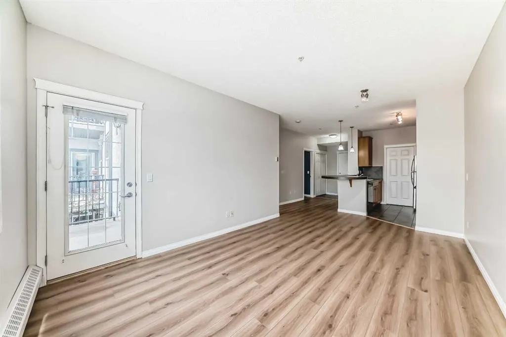 25 Prestwick Drive SE, #208