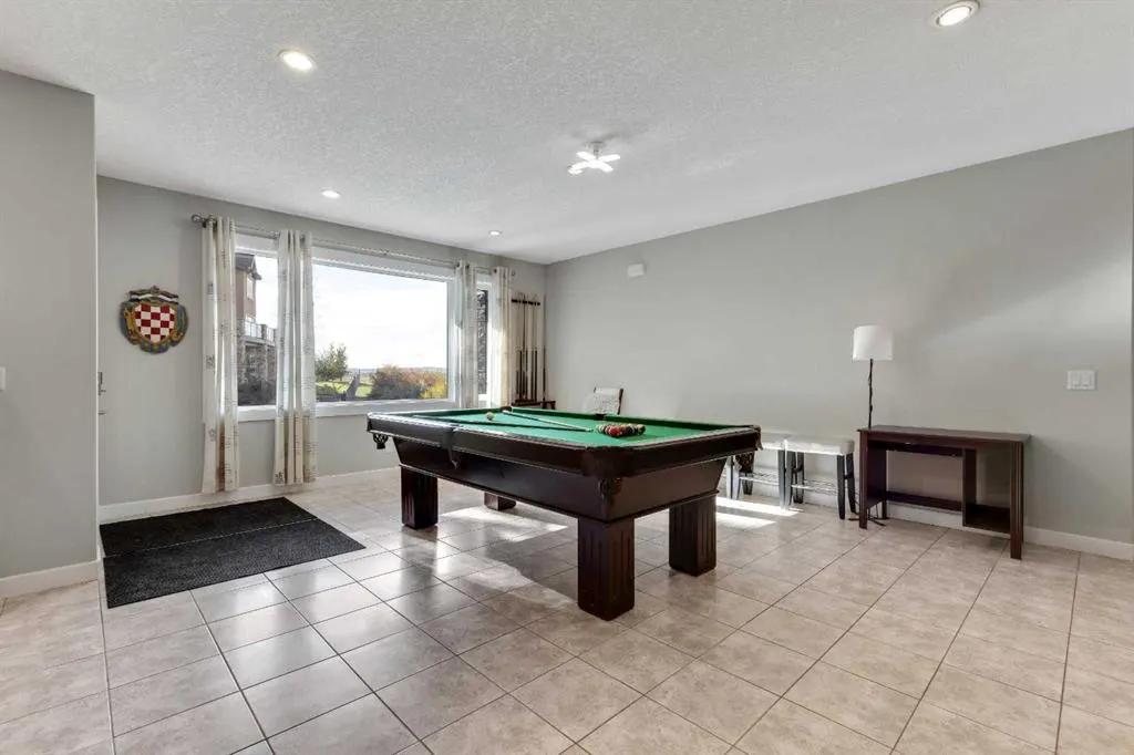 200 CRANLEIGH Terrace SE