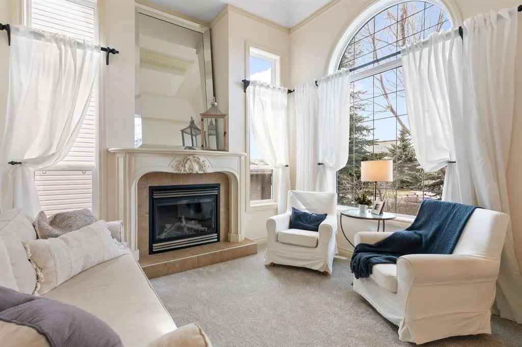 181 Gleneagles View