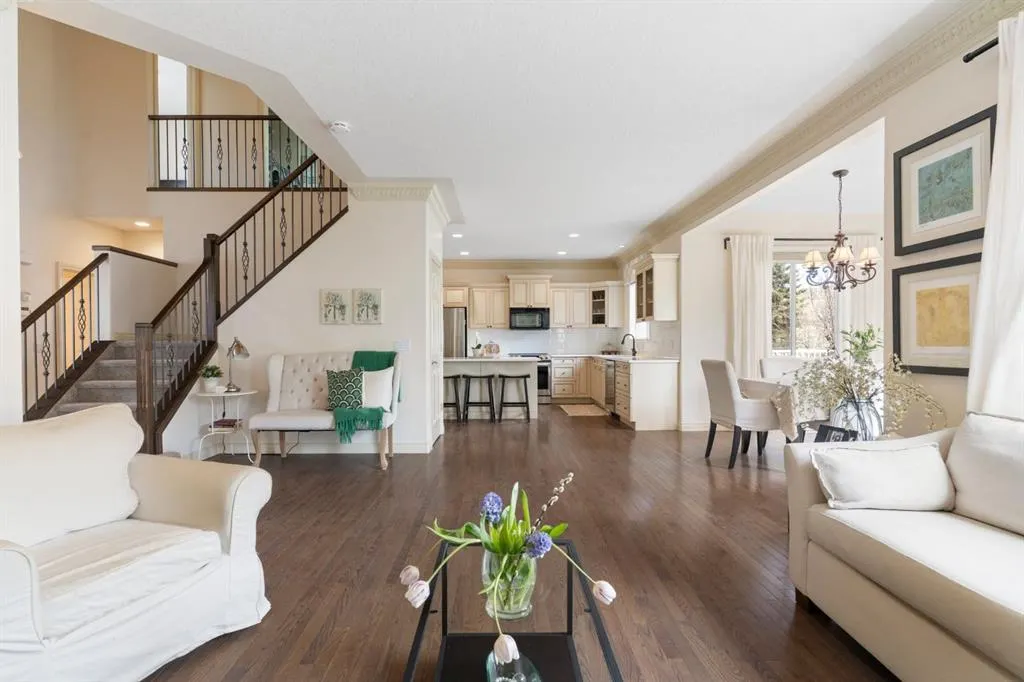 181 Gleneagles View