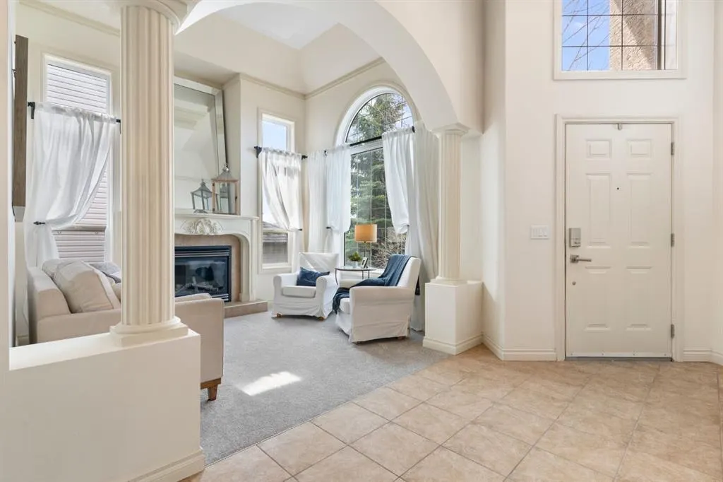 181 Gleneagles View