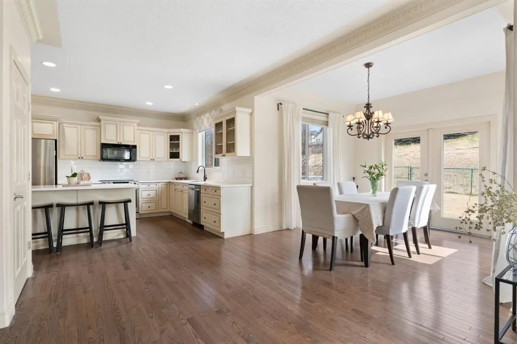 181 Gleneagles View