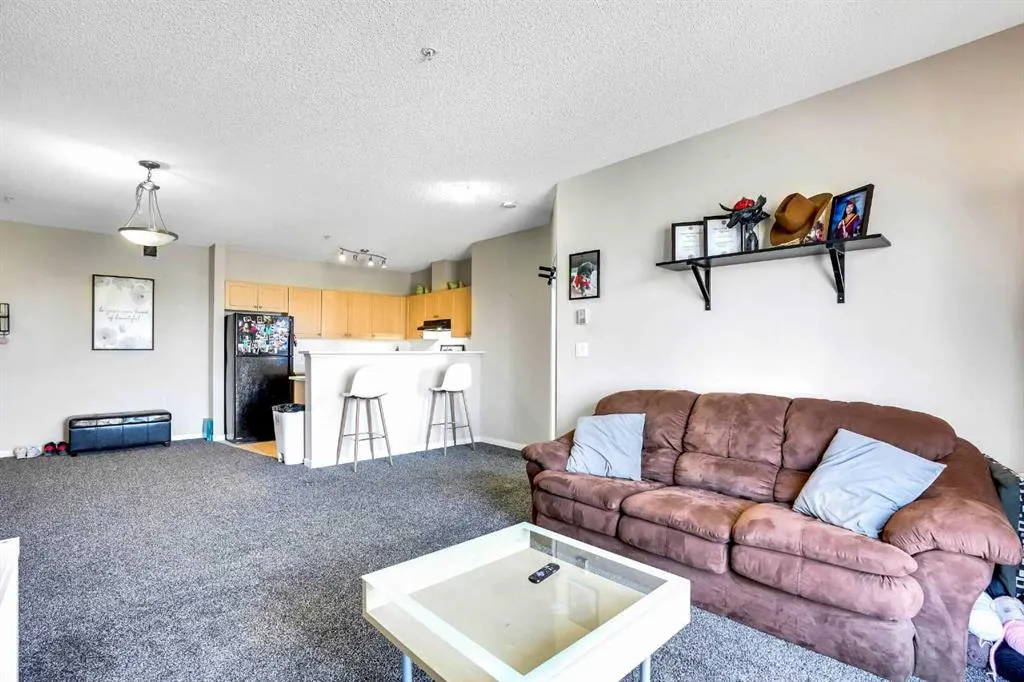 333 Taravista Drive NE, #1216