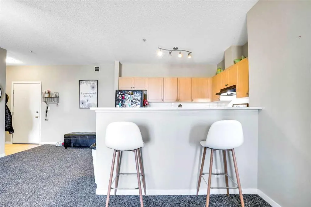 333 Taravista Drive NE, #1216