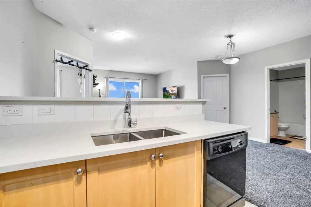 333 Taravista Drive NE, #1216