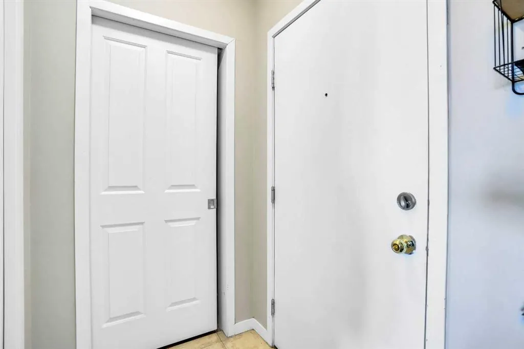 333 Taravista Drive NE, #1216