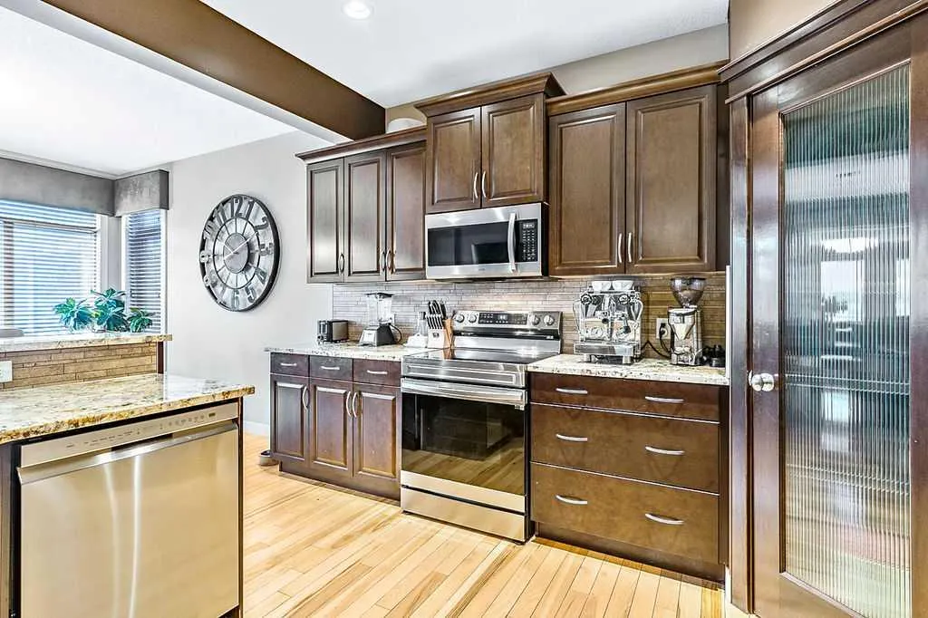 97 Evanspark Way NW