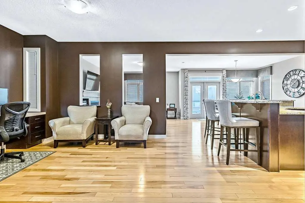 97 Evanspark Way NW