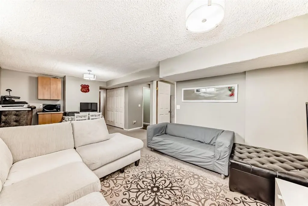 211 Taracove Estate Drive NE