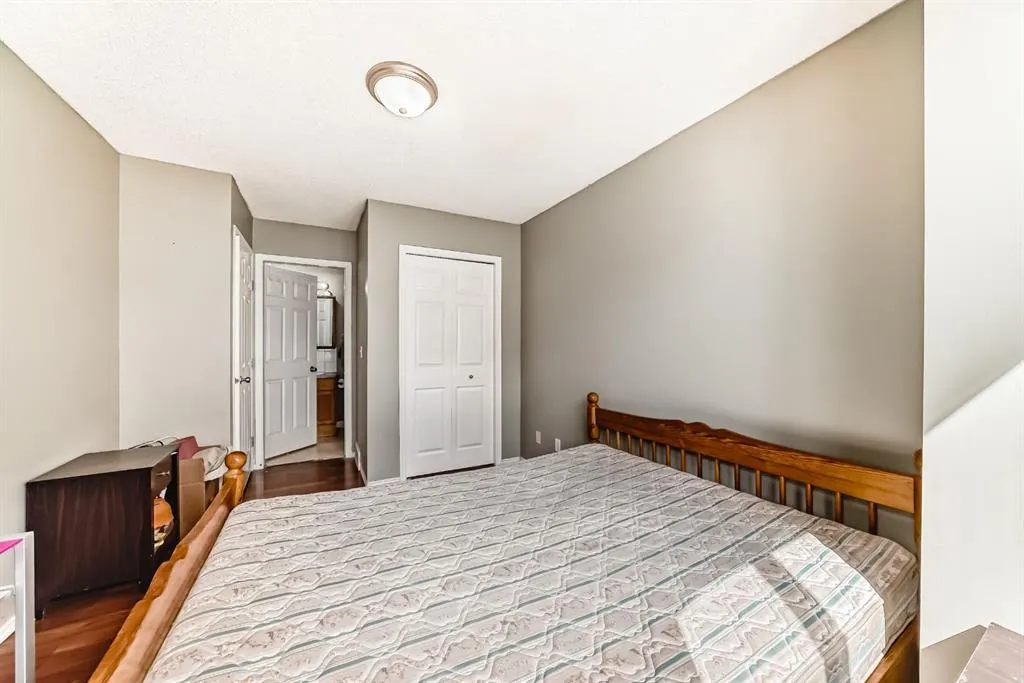 211 Taracove Estate Drive NE