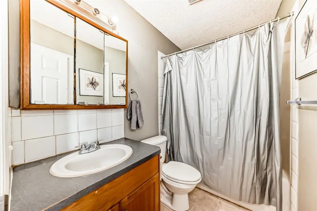 211 Taracove Estate Drive NE
