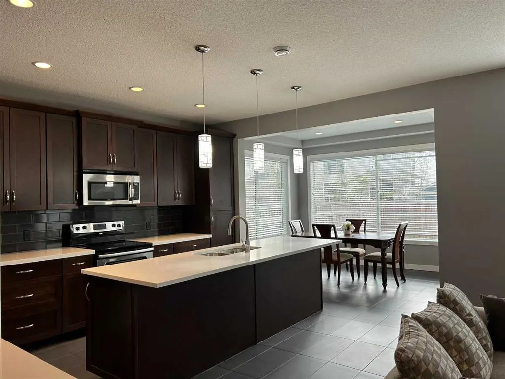 1 Auburn glen Gardens SE