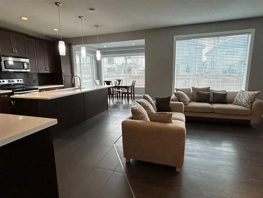 1 Auburn glen Gardens SE