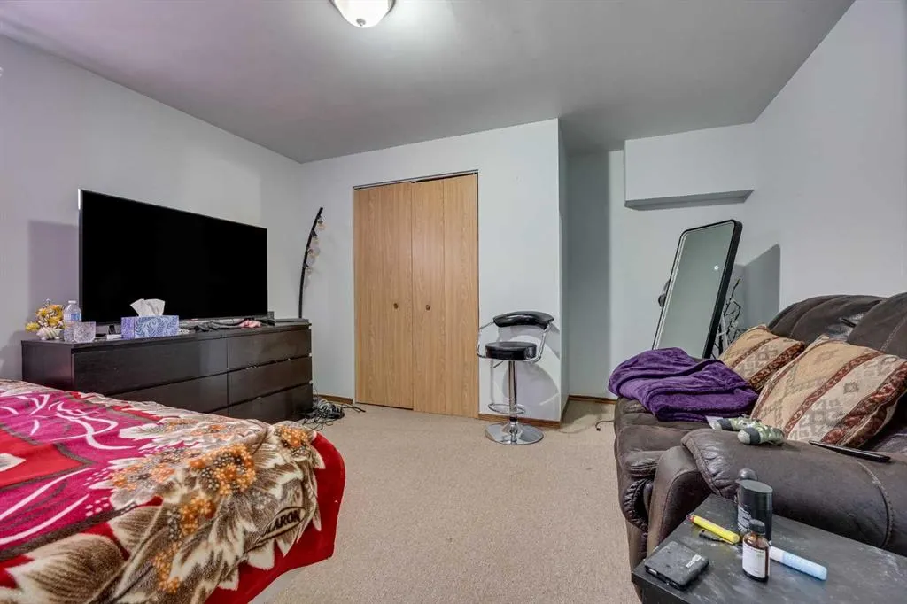 57 Martingrove Place NE