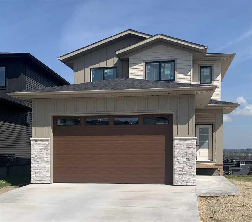 7 Vincent Gate