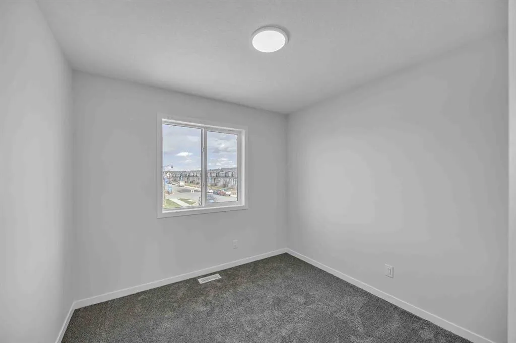 400 DAWSON Drive