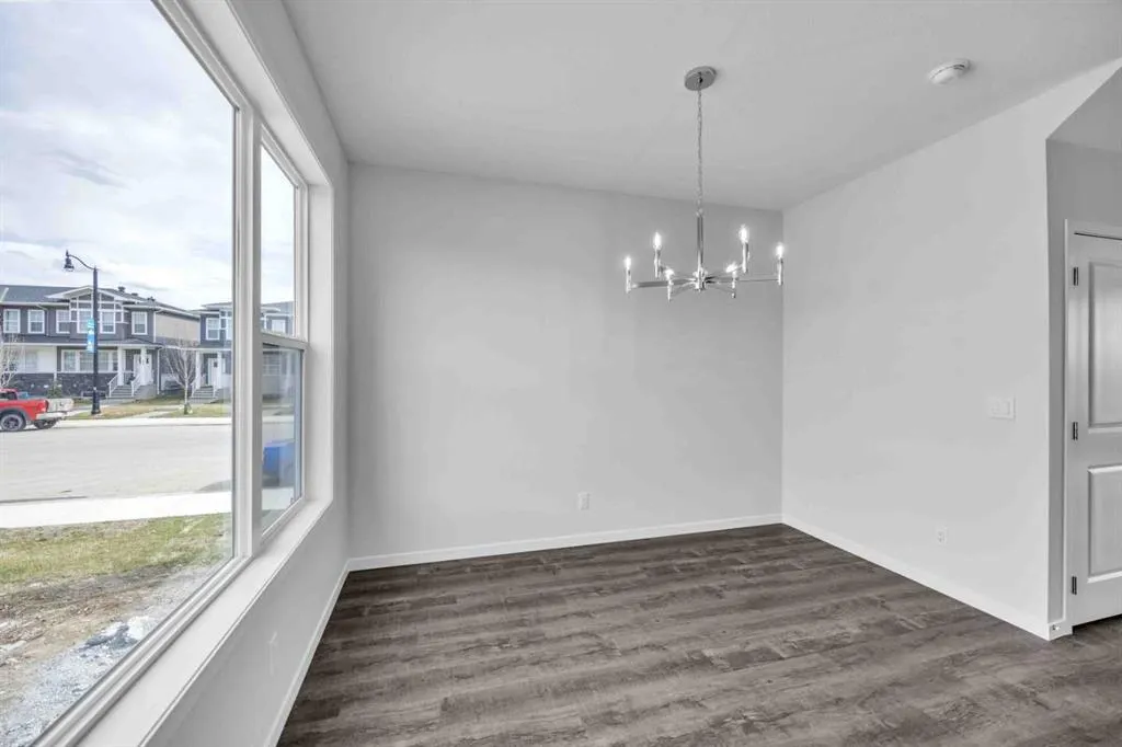 400 DAWSON Drive