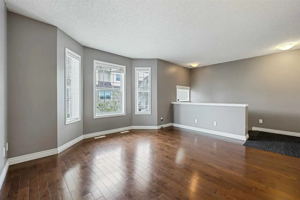 45 Tuscany Springs Gardens NW