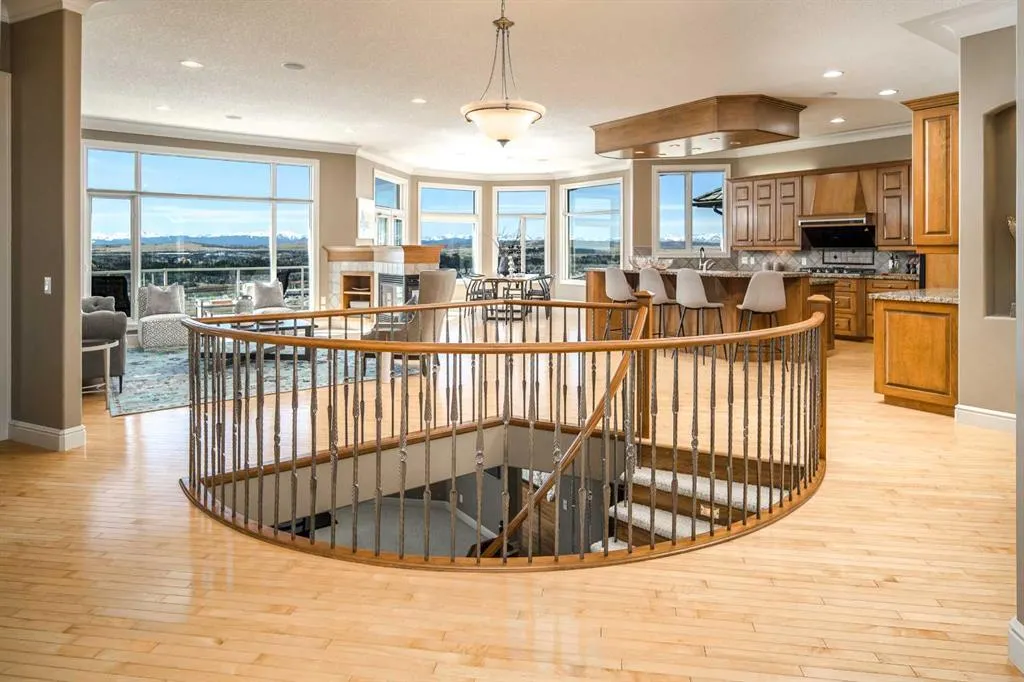 120 Gleneagles Landing