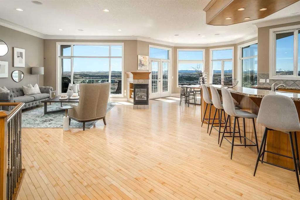 120 Gleneagles Landing